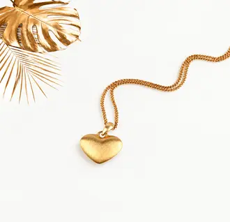 Layered gold necklace from the Jewellery Hat collection